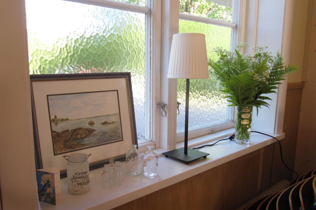 Bed and Breakfast Stor Laegenhet I Elofstorps Missionshus à Kristinehamn Extérieur photo